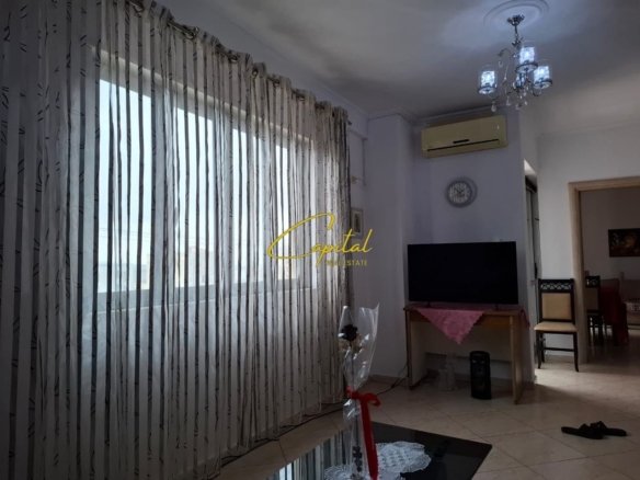 APARTAMENT ME QERA 2+1 RRUGA FORTUZI 70.000 LEKE