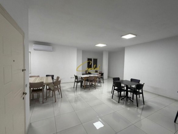 ZYRE ME QERA 160 M2 SAUK 90.000 LEKE