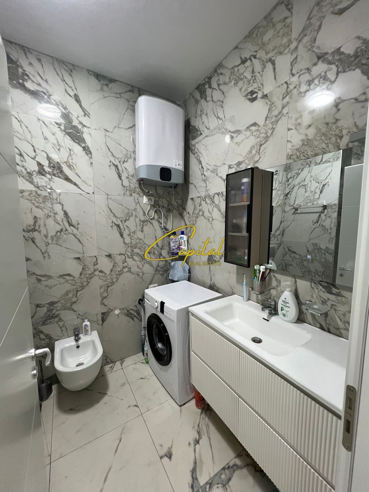 WhatsApp Image 2026-01-08 at 1.33.29 PM APARTAMENT ME QIRA 1+1 ISH FUSHA AVIACIONIT 600 EURO