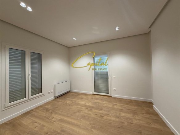 VILE PRIVATE ME QIRA 360 M2 AMBASADA AMERIKANE 9000 EURO