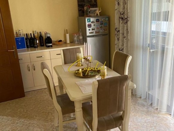 APARTAMENT ME QIRA 1+1 RRUGA E KAVAJES 600 EURO
