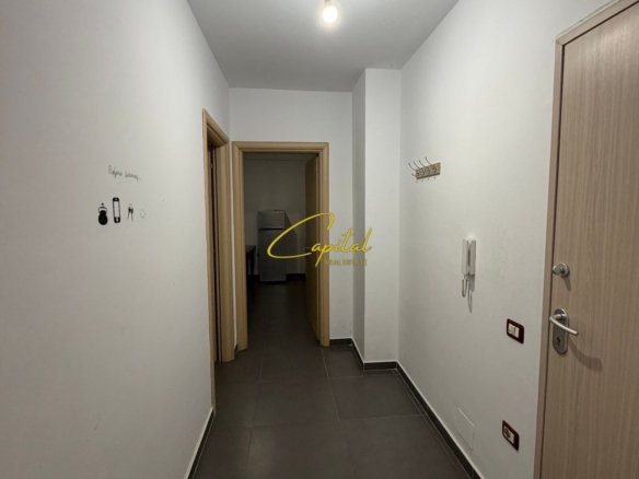 APARTAMENT ME QIRA 2+1 YZBERISHT 50.000 LEKE