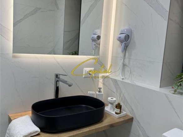 APARTAMENT ME QIRA 2+1 ISH TREGU ELEKTRIK 70.000 LEKE