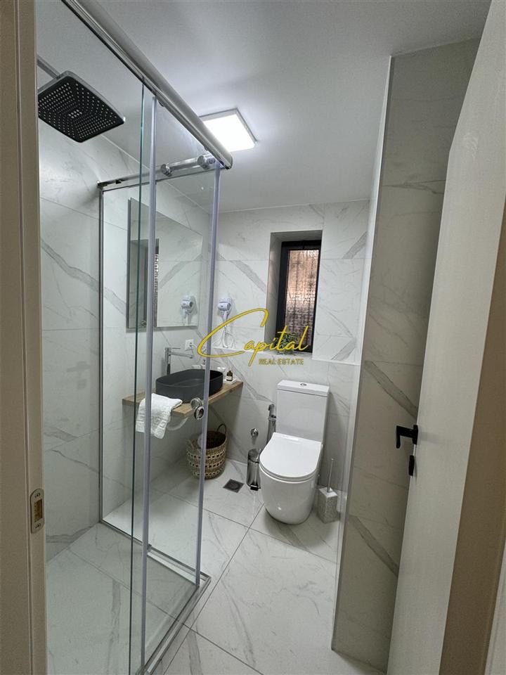 WhatsApp Image 2026-01-08 at 3.42.21 PM APARTAMENT ME QIRA 2+1 ISH TREGU ELEKTRIK 70.000 LEKE