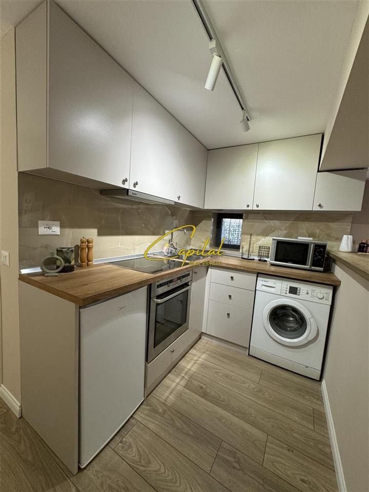 WhatsApp Image 2026-01-08 at 3.42.23 PM (1) APARTAMENT ME QIRA 2+1 ISH TREGU ELEKTRIK 70.000 LEKE