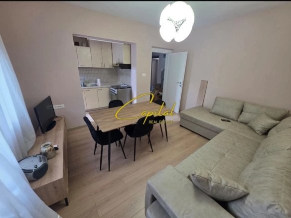 APARTAMENT ME QIRA 1+1 MYSLYM SHYRI 59.000 LEKE