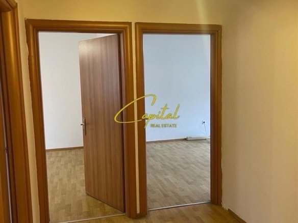 SHITET APARTAMENT 2+1 SHKOLLA E BASHKUAR 11.500.000 LEKE