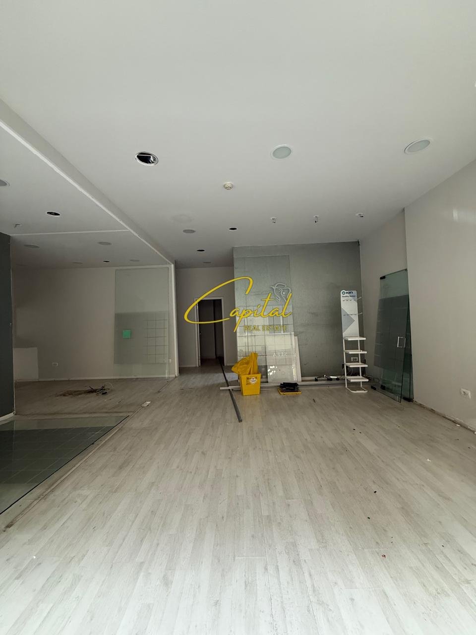 SHITET DYQAN 87 M2 KOPSHTI ZOOOGJIK 350.000 EURO