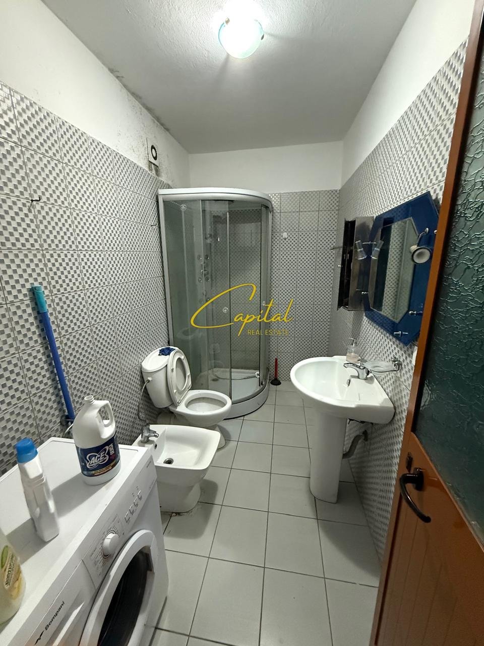APARTAMENT ME QIRA 1+1 YZBERISHT 40.000 LEKE