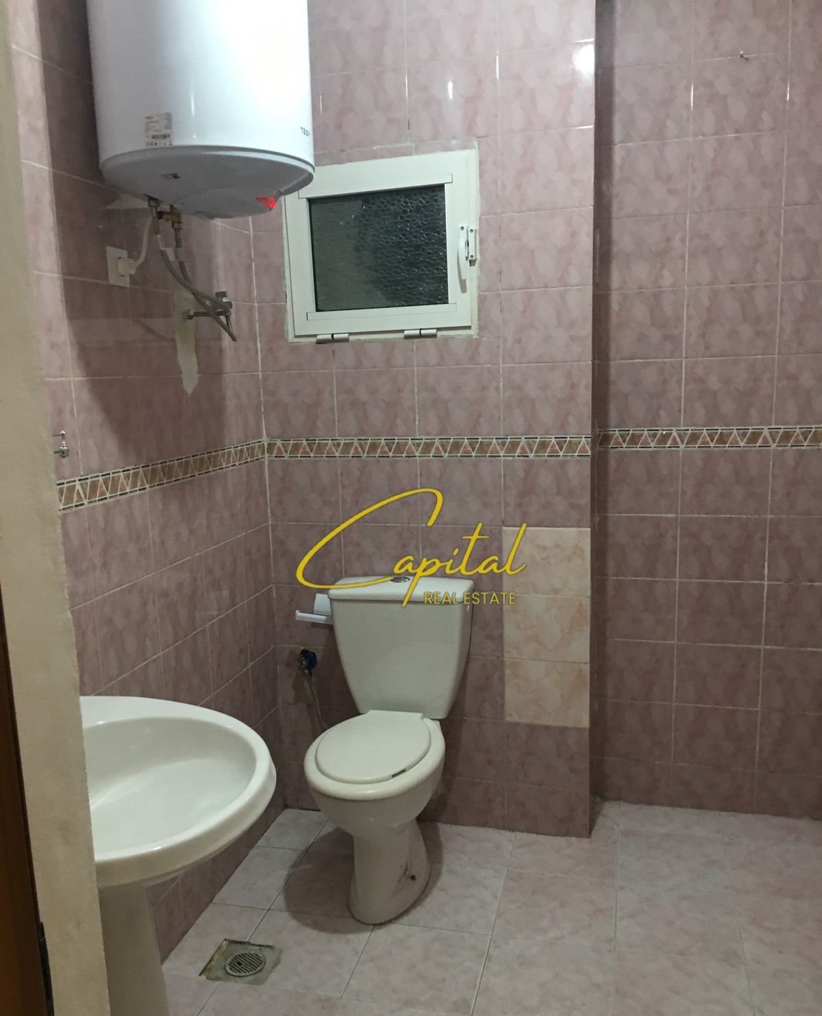 APARTAMENT ME QIRA 2+1 KRISTAL CENTER 650 EURO