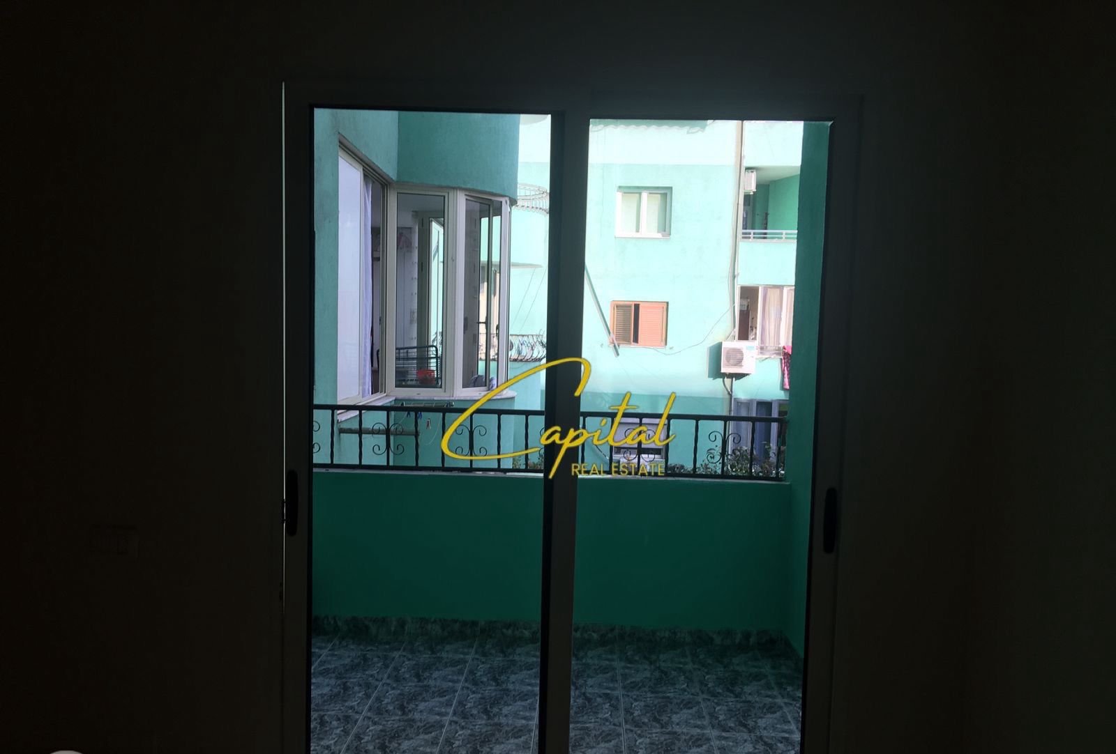 APARTAMENT ME QIRA 2+1 KRISTAL CENTER 650 EURO