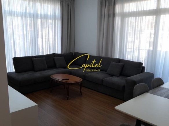 SHITET VILE PRIVATE 360 M2 VILAT GJERMANE 800.000 EURO