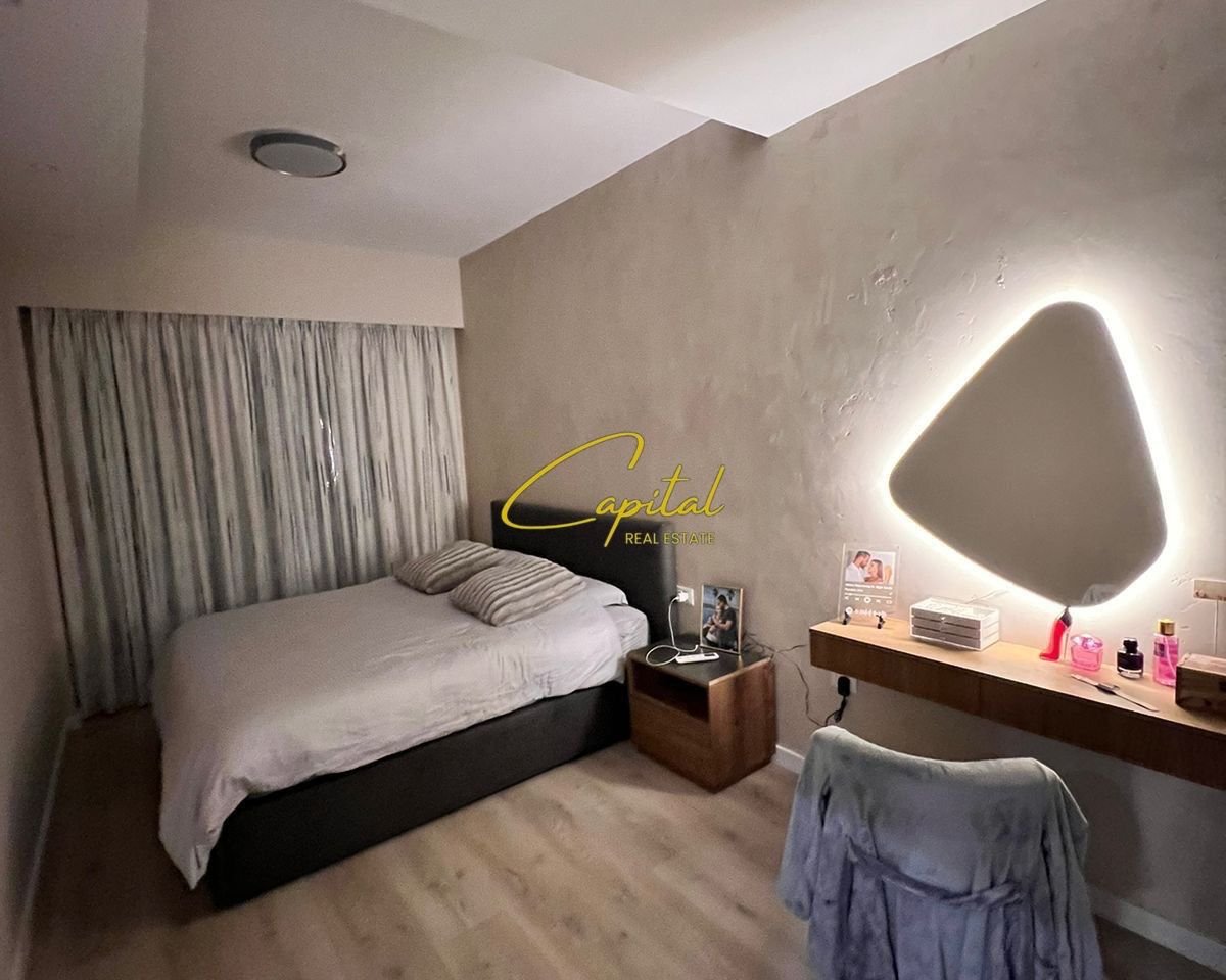 APARTAMENT ME QIRA 2+1+2 21 DHJETORI 800 EURO
