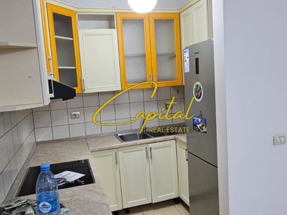 APARTAMENT ME QIRA 2+1 YZBERISHT 50.000 LEKE