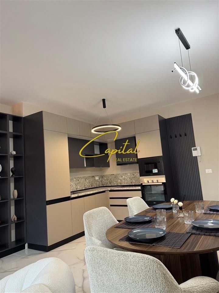 WhatsApp Image 2026-01-16 at 12.18.20 PM (1) APARTAMENT ME QIRA 3+1 RESIDENCA GARDEN BUILDING 1.900 EURO