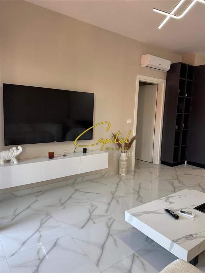 WhatsApp Image 2026-01-16 at 12.18.22 PM (1) APARTAMENT ME QIRA 3+1 RESIDENCA GARDEN BUILDING 1.900 EURO
