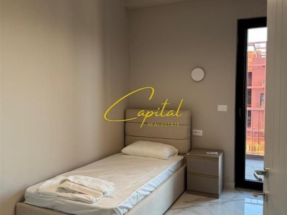 APARTAMENT ME QIRA 3+1 RESIDENCA GARDEN BUILDING 1.900 EURO