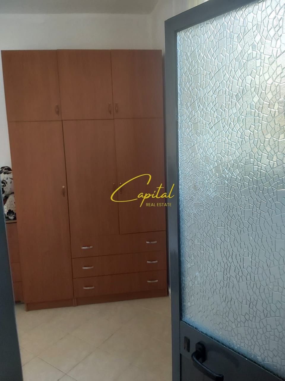 GARSONIERE ME QIRA 35 M2 ISH TREGU ELEKTRIK 300 EURO