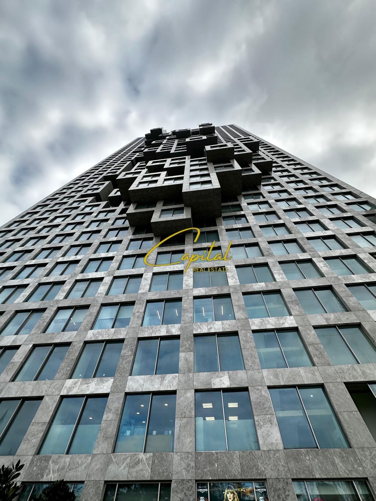APARTAMENT ME QIRA 1+1 DOWNTOWN ONE 2000 EURO