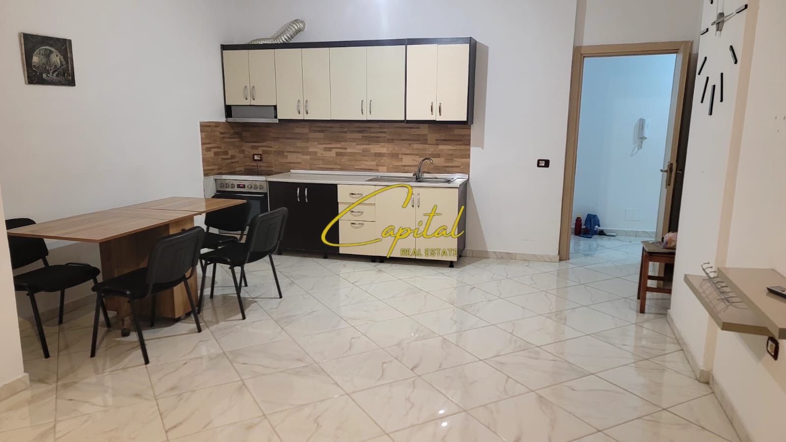 WhatsApp Image 2026-01-16 at 8.55.42 AM (2) APARTAMENT ME QIRA 2+1 ASTIR 35.000 LEKE