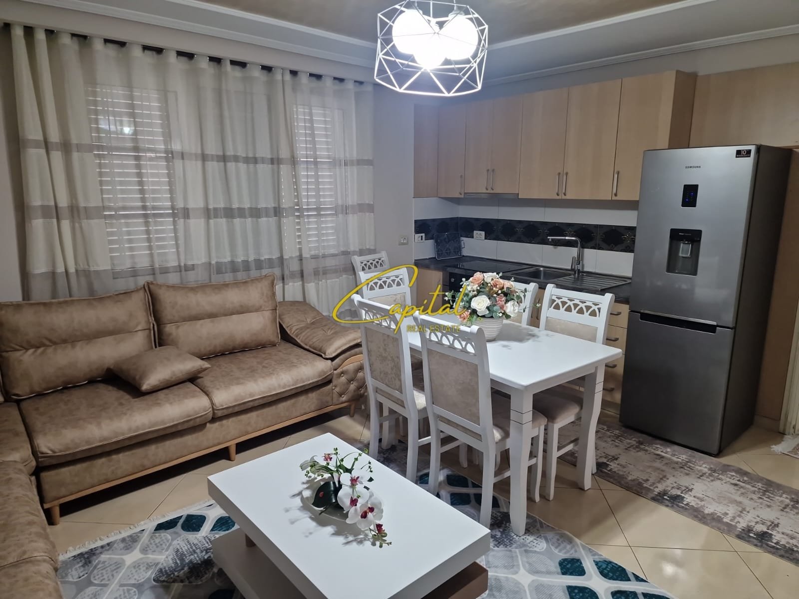 APARTAMENT ME QIRA 2+1 ZOGU I ZI 70.000 LEKE