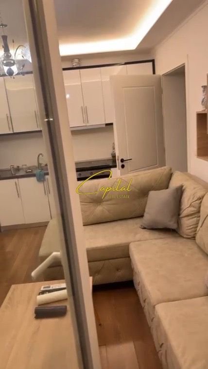 APARTAMENT ME QIRA 2+1 RRUGA FERIT XHAJKO 50.000 LEKE