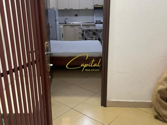 APARTAMENT GARSONIERE ME QIRA 35 M2 ISH TREGU ELEKTRIK 300 EURO