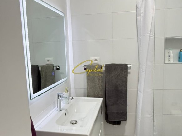 GARSONIERE ME QIRA 35 M2 FRESKU 37.000 LEKE