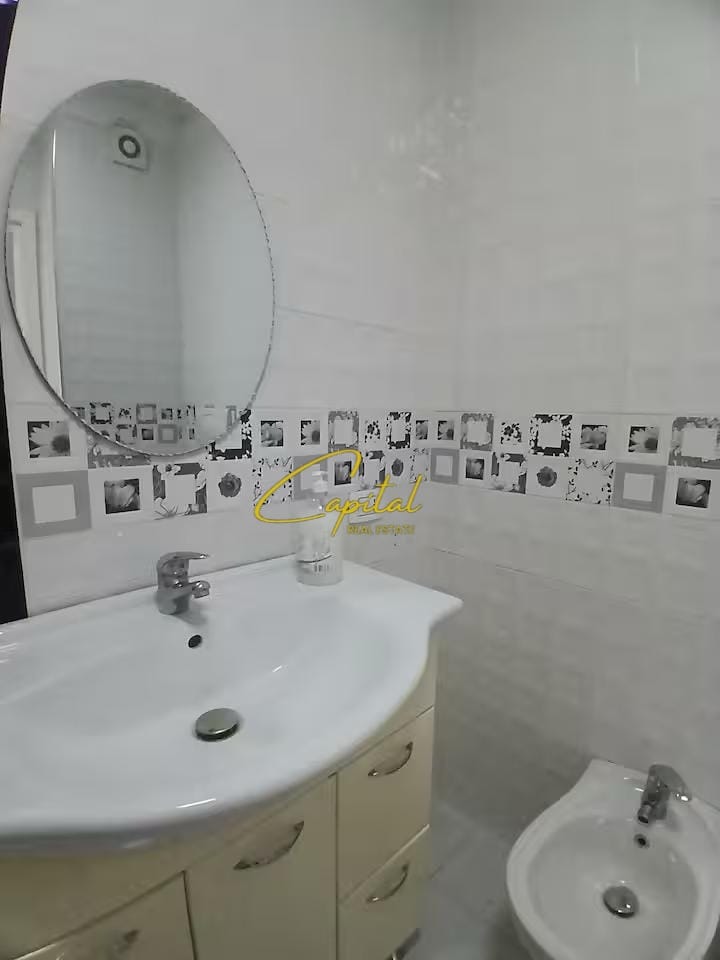 APARTAMENT ME QIRA 1+1 21 DHJETORI 70.000 LEKE