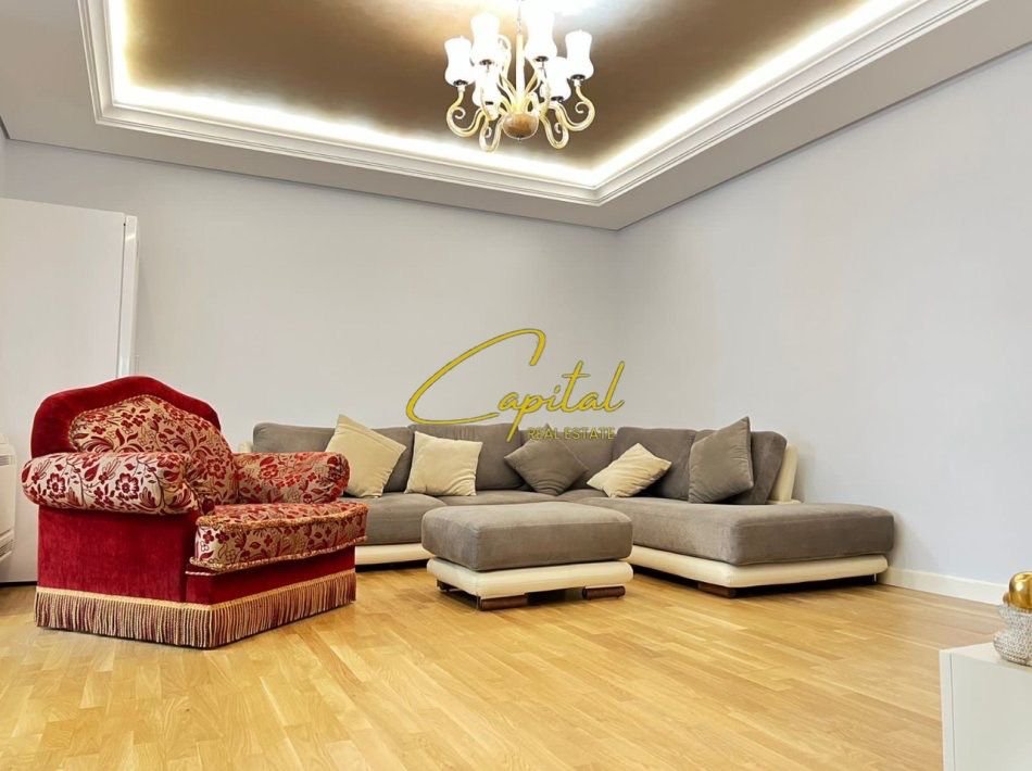 APARTAMENT ME QIRA 2+1 QENDER 1.200 EURO