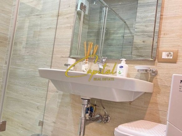 APARTAMENT ME QIRA 2+1 QENDER 1.200 EURO