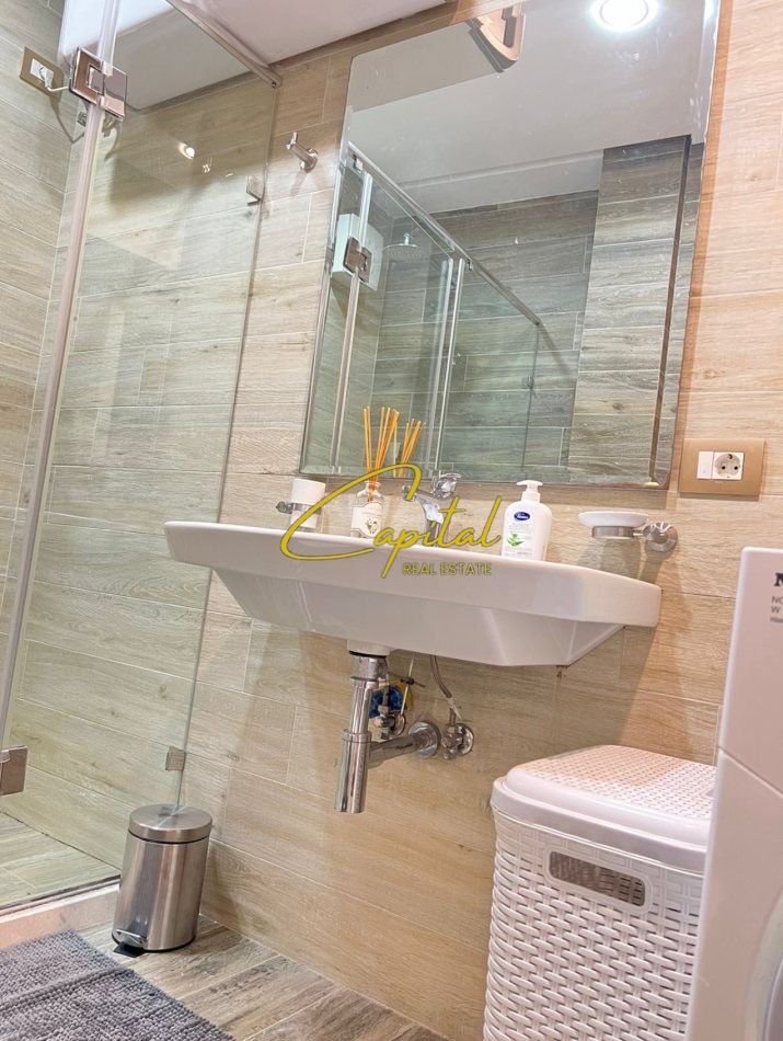 APARTAMENT ME QIRA 2+1 QENDER 1.200 EURO