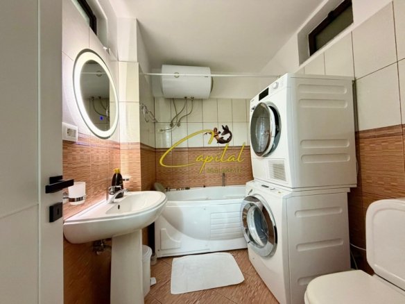 APARTAMENT ME QIRA 3+1 ISH EKSPOZITA 1.200 EURO
