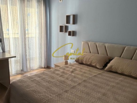 APARTAMENT ME QIRA 1+1 21 DHJETORI 60.000 LEKE