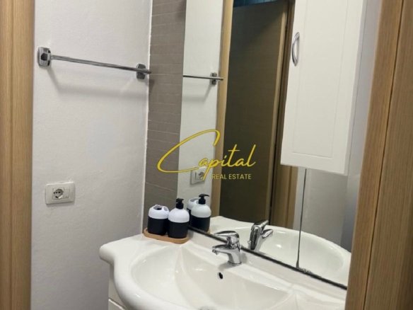 APARTAMENT ME QIRA 1+1 21 DHJETORI 60.000 LEKE