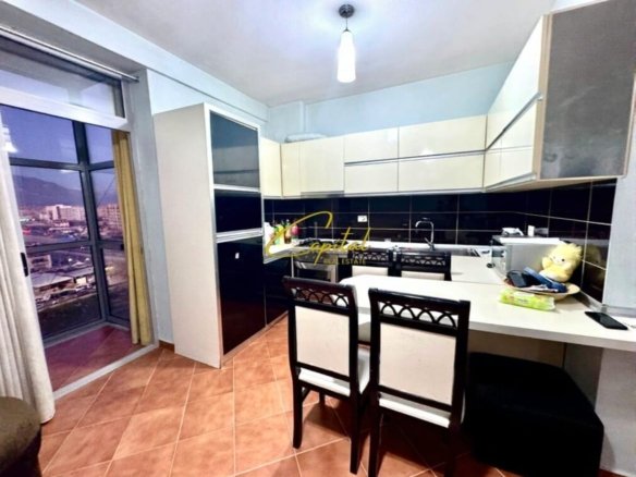 APARTAMENT ME QIRA 2+1 ASTIR 500 EURO