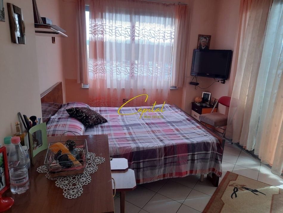 APARTAMENT ME QIRA 2+1 YZBERISHT 12.000.000 LEKE
