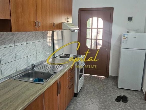 APARTAMENT ME QIRA 1+1 ISH PARKU AUTOBUSAVE 45.000 LEKE