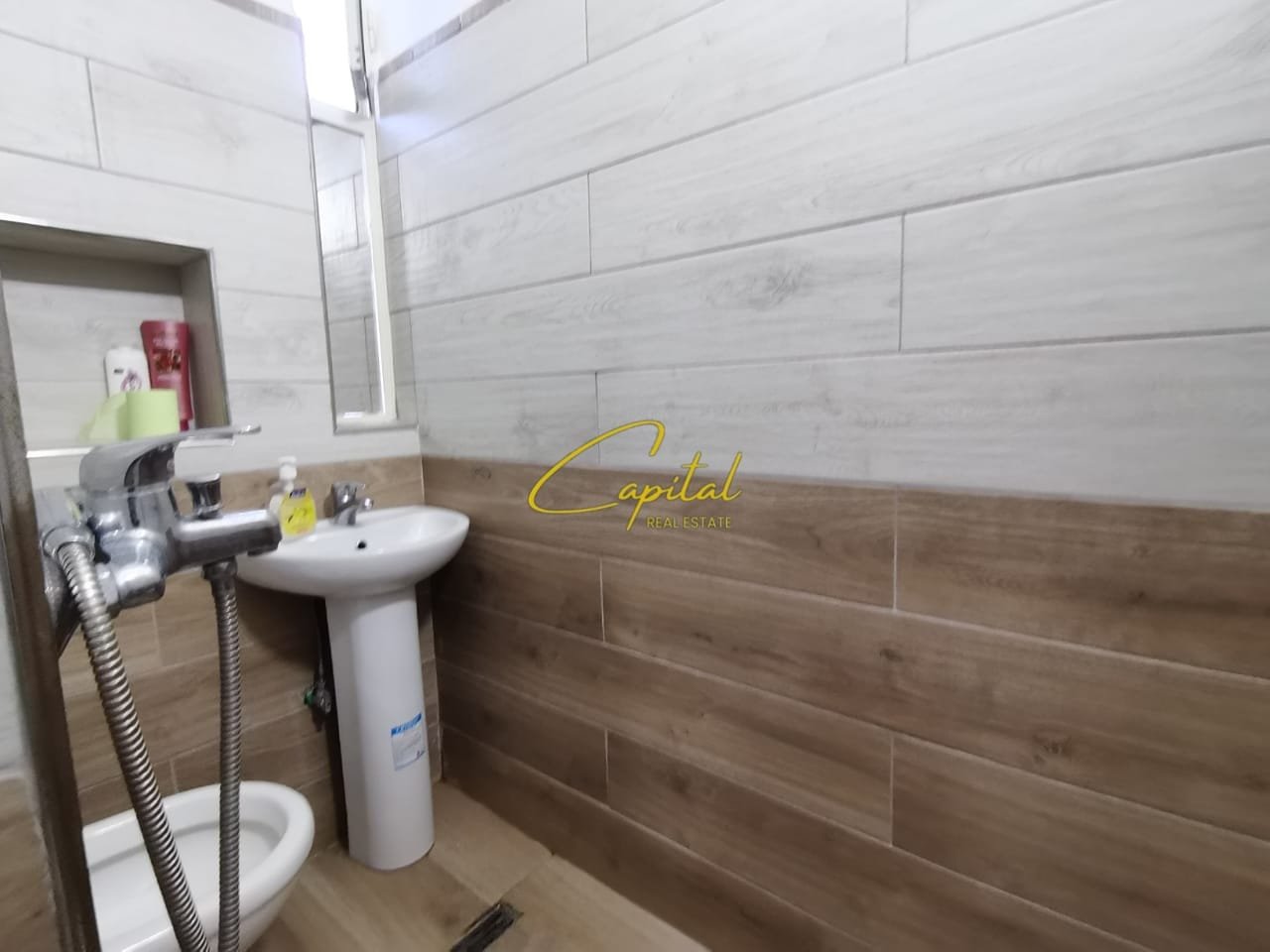 APARTAMENT GARSONIERE ME QIRA 31 M2 5 MAJI 32.000 LEKE
