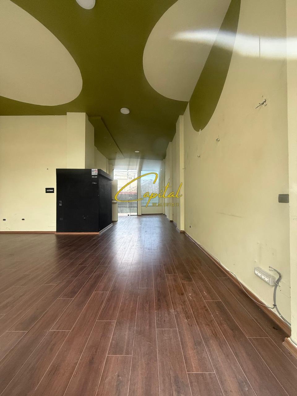 SHITET DYQAN 75 M2 QYTET STUDENTI 225.00 EURO