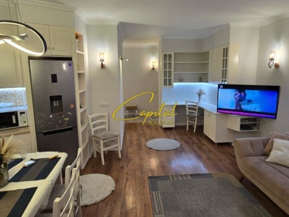 APARTAMENT ME QIRA 3+1+2 KODRA E DIELLIT 1000 EURO