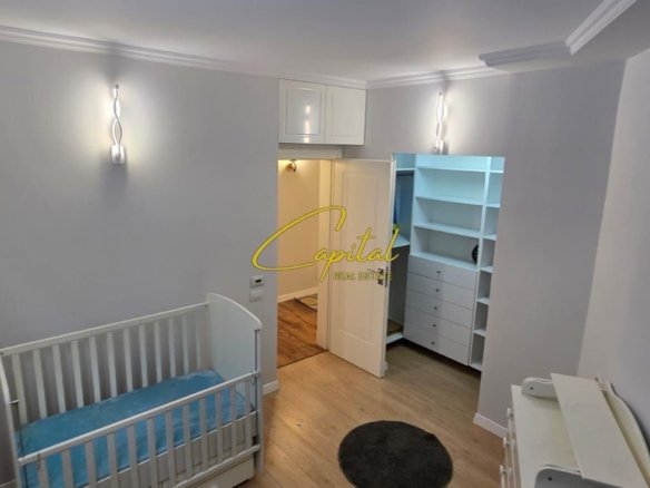 APARTAMENT ME QIRA 3+1+2 KODRA E DIELLIT 1000 EURO