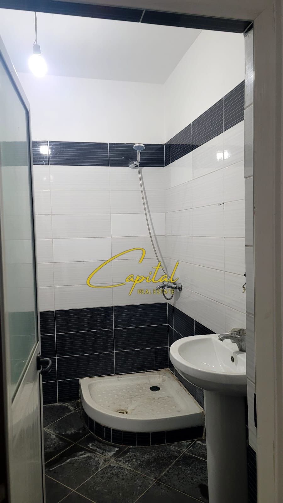 WhatsApp Image 2026-01-21 at 9.34.04 AM (1) APARTAMENT ME QIRA 1+1 ASTIR 35.000 LEKE