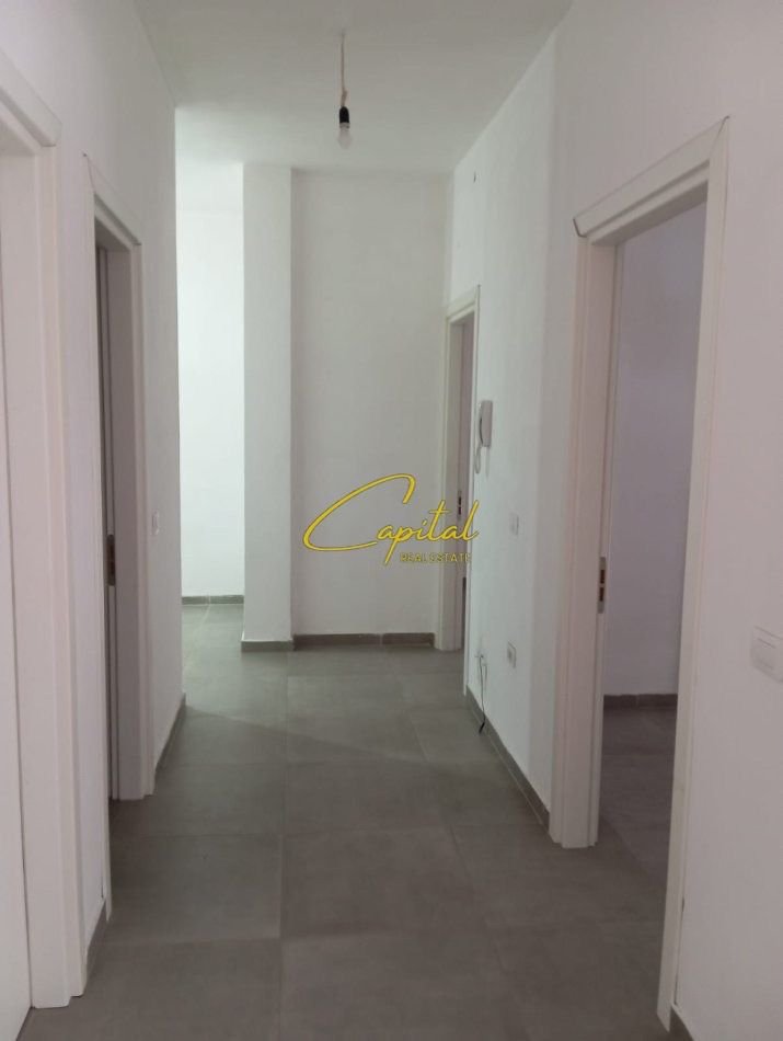 APARTAMENT ME QIRA 2+1 5 MAJI 500 EURO