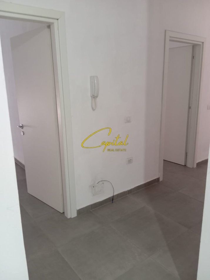 APARTAMENT ME QIRA 2+1 5 MAJI 500 EURO