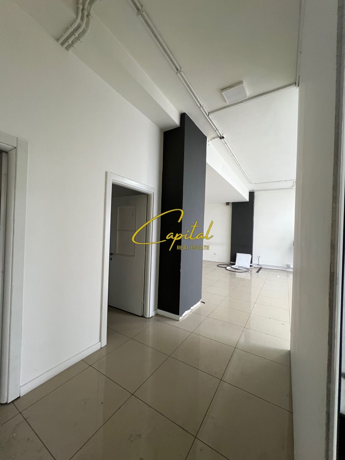 AMBIENT BIZNESI ME QIRA 105 M2 Rr. TEODOR KEKO 900 EURO