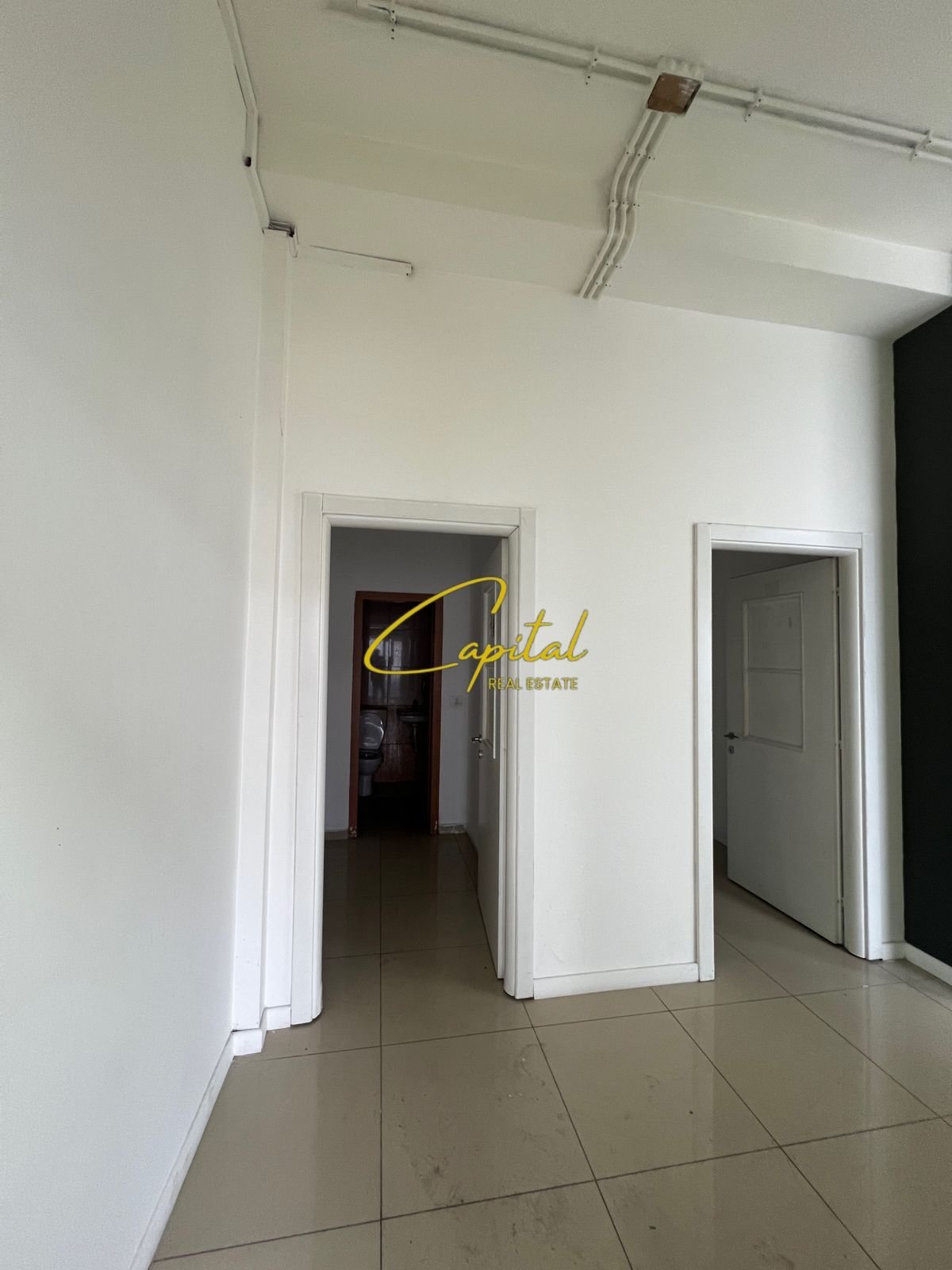 AMBIENT BIZNESI ME QIRA 105 M2 Rr. TEODOR KEKO 900 EURO