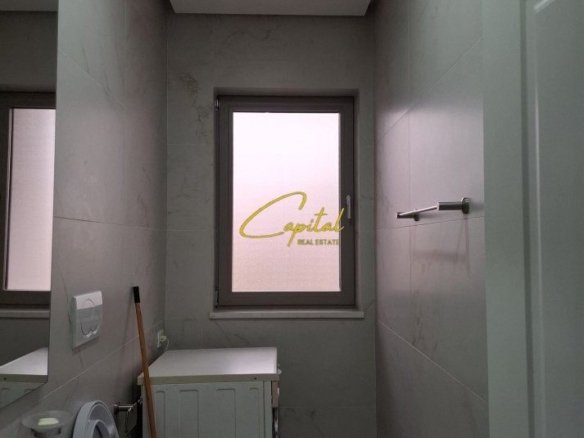 APARTAMENT ME QIRA 3+1 ISH TREGU ELEKTRIK 800EURO