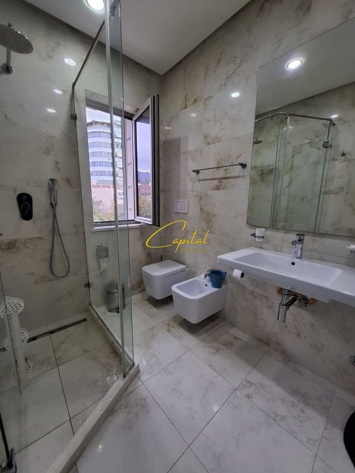 WhatsApp Image 2026-01-22 at 11.19.37 AM APARTAMENT ME QIRA 3+1 ISH TREGU ELEKTRIK 800EURO