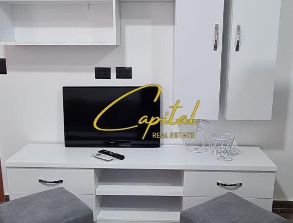 APARTAMENT ME QIRA 1+1 5 MAJI 35.000 LEKE